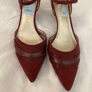 Anne Klein burgundy heels - Never Worn